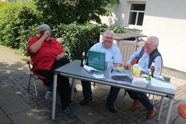 Von uns für Bürger und Bürgerinnen